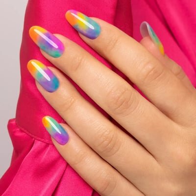 colori unghie primaverili